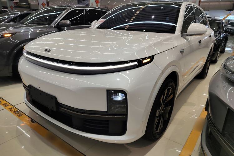 Used Li Auto L7 2023 Air model