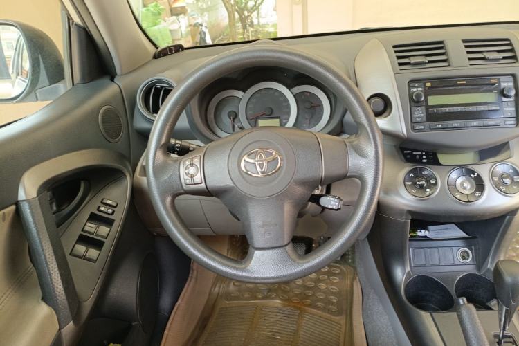 Used Toyota RAV4 2009 2.0L Automatic Classic Edition