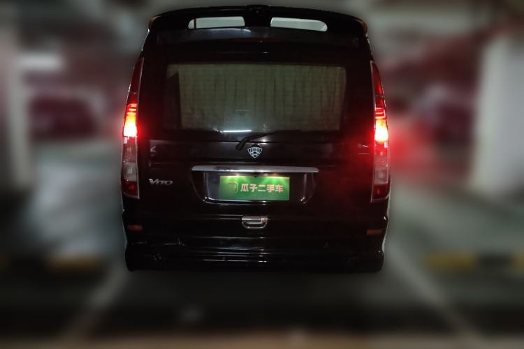 Used Mercedes-Benz Vito 2013 3.0L Elite Edition Rear