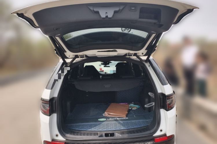 Used Land Rover Discovery Sport 2021 249 PS R-Dynamic S Performance Edition Trunk