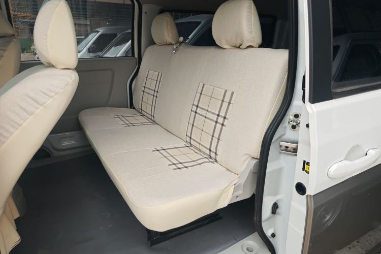 Used Jinbei New Hiace X30L 2024 Wealth Edition Passenger Vehicle 5/6/7 Seater