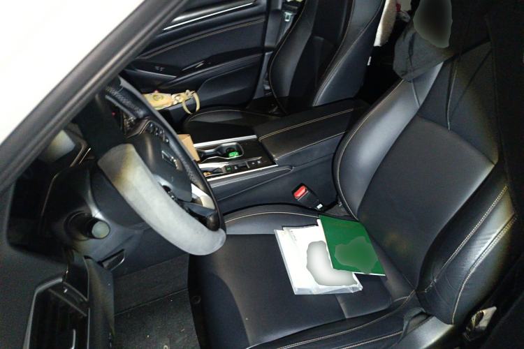 Used Honda Accord 2022 260TURBO Phantom Night · Prestige Edition Left Front Seat