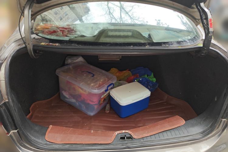 Used Nissan Sylphy 2016 Classic 1.6XE Automatic Comfort Edition Trunk