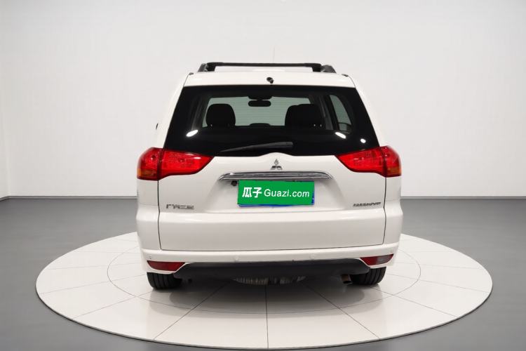 Used Mitsubishi Pajero Sport 2013 3.0L Automatic Two-Wheel Drive Luxury Edition Rear