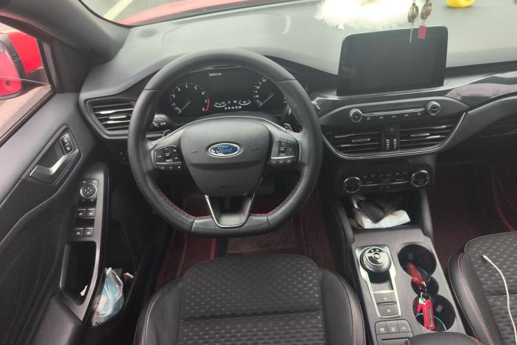 Used Ford Focus 2020 Hatchback EcoBoost 180 Automatic ST Line Steering Wheel