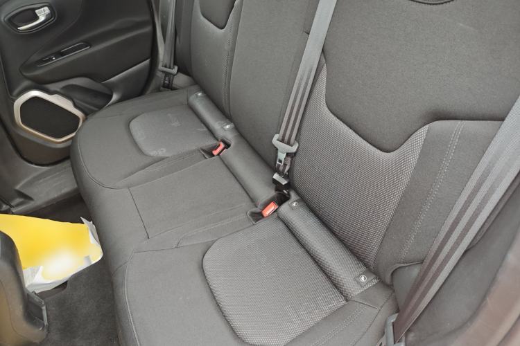 Used Jeep Renegade 2018 Connected Large Screen Version 180T Automatic Jingneng Version
