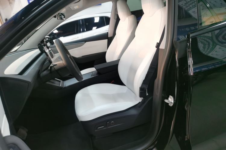 Used Tesla Model Y 2026 Model Long-Range Rear-Wheel-Drive Version Left Front Seat