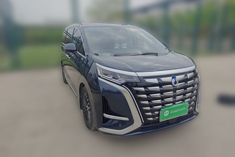 Used Denza D9 2022 DM-i 970 Four-Wheel Drive Flagship Model
