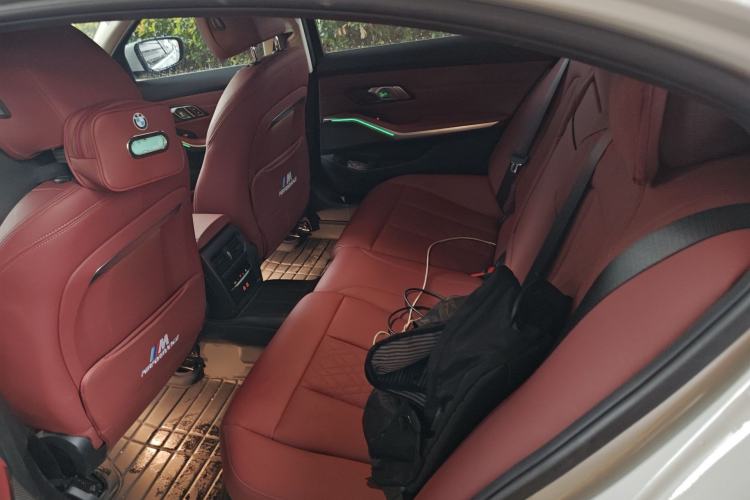 Used BMW 3 Series 2025 325Li M Sport Package Left Rear Seat