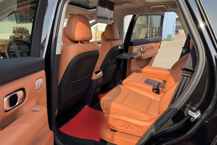 Used Leapmotor C16 2026 Extended-Range 280 LiDAR Zhizun Edition 6 Seats