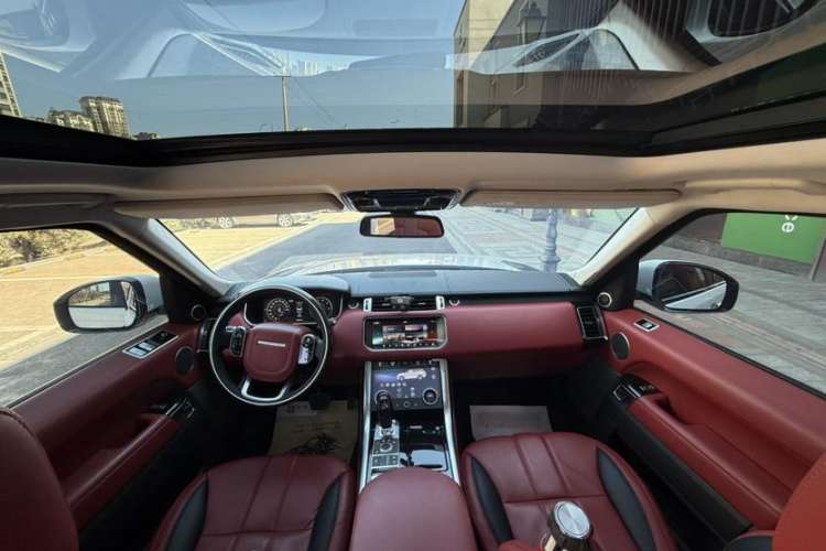 Used Land Rover Range Sport 
