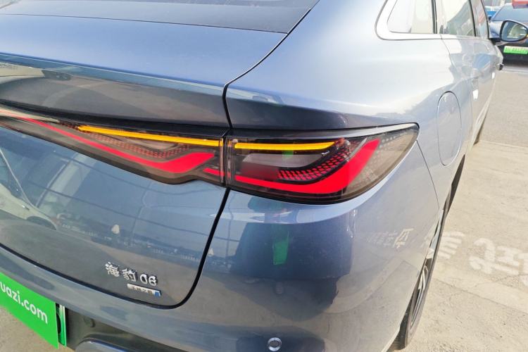 Used BYD Seal 06 New Energy 2025 EV 545KM Flagship Edition Right Rear Taillight
