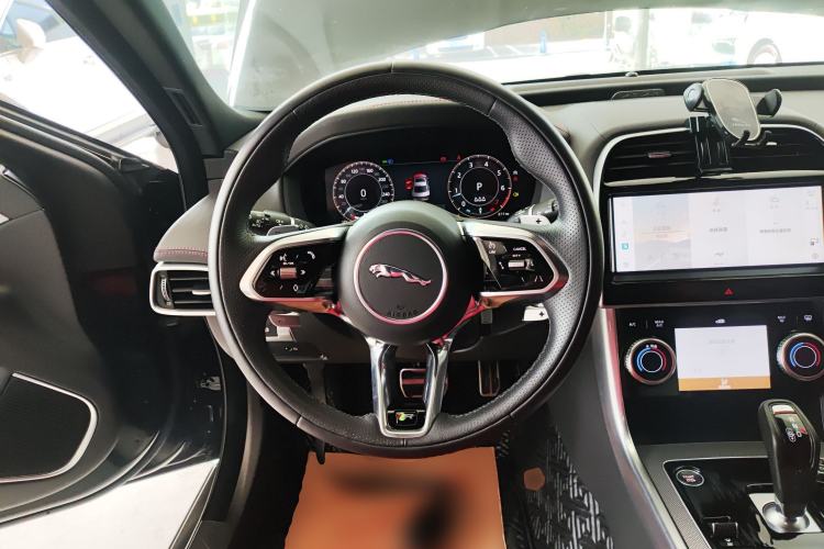 Used Jaguar XEL 2024 2.0T 250 PS R-DYNAMIC S Advanced Sport Edition
