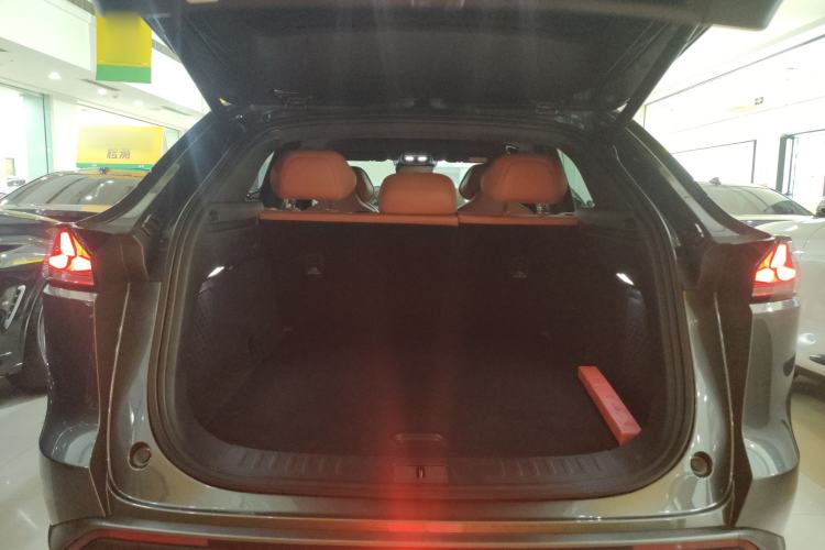 Used Deepal S07 2023 520Max Pure Electric Version Trunk