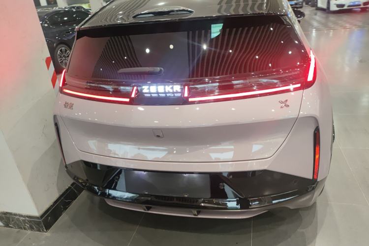 Used Zeekr X 2025 Four-Seater Rear-Drive Cube Version Rear