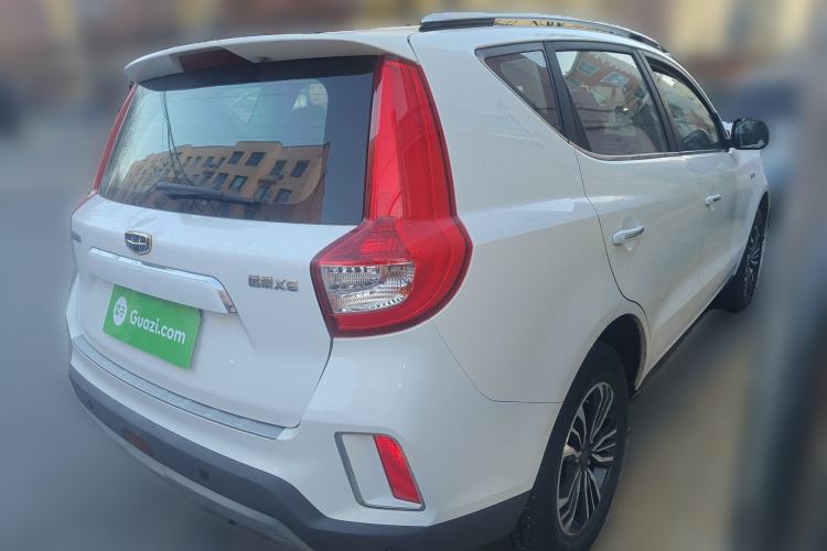 Used Geely Auto Vision X6 2016 1.3T CVT Flagship Model
