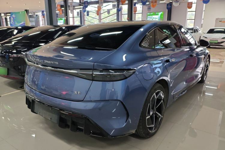 Used BYD Seal 2022 700 km Long-Range Rear-Wheel-Drive Version