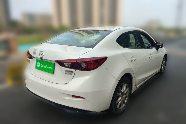 Used Mazda 3 Axela 2016 Sedan 1.5L Automatic Comfort Model
