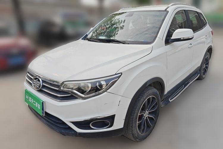 Used FAW Senya R7 2016 1.6L Manual Luxury Model