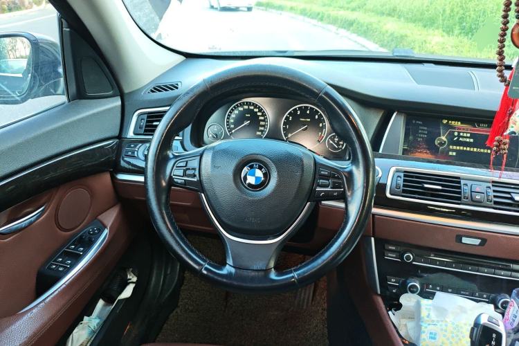 Used BMW 5 Series GT 2013 535i Leading Model Steering Wheel