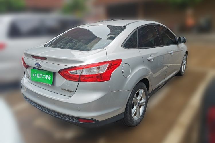 Used Ford Focus 2012 Sedan 1.6L Manual Fashion Edition Rear Right 45 Deg