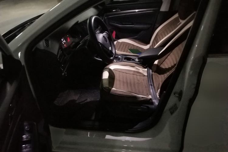 Used Volkswagen Bora 2021 1.5L Automatic Comfort Smart Connect Edition Left Front Seat