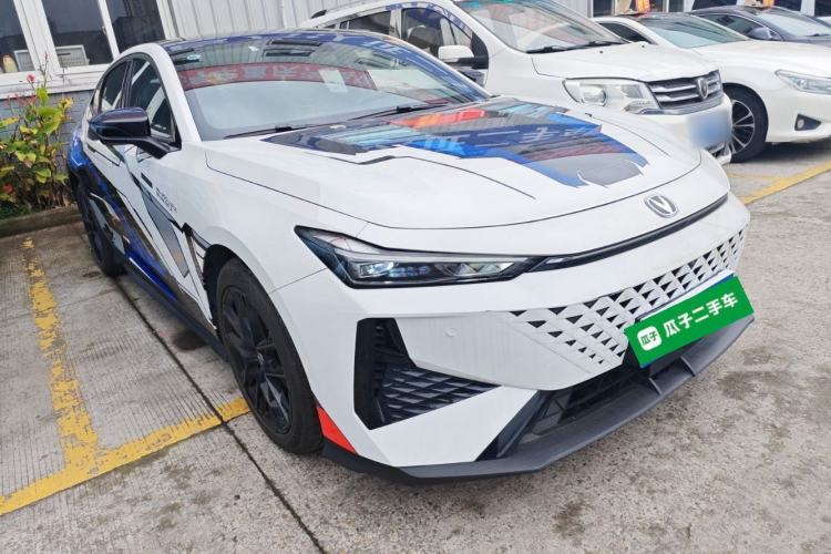 Used CHANGAN UNI-V 2024 1.5T Prestige Edition
