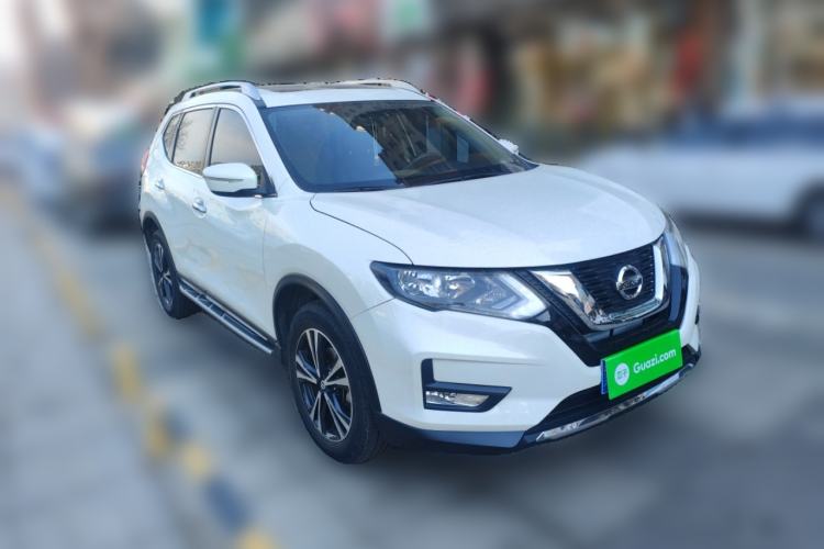 Used Nissan X-Trail 2017 2.5L CVT Leading Edition 4WD Front Right 45 Deg