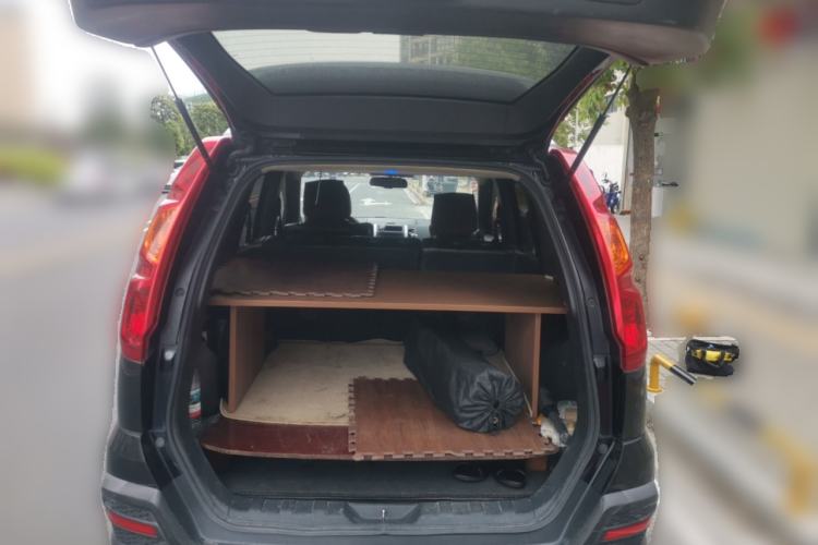 Used Dongfeng Fengdu MX6 2015 2.0L CVT 4x4 Dream Edition Trunk