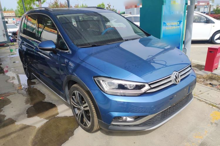 Used Volkswagen Touran 2018 Volkswagen Touran L 280TSI DSG Boundary Edition 6-Seater China VI Standard