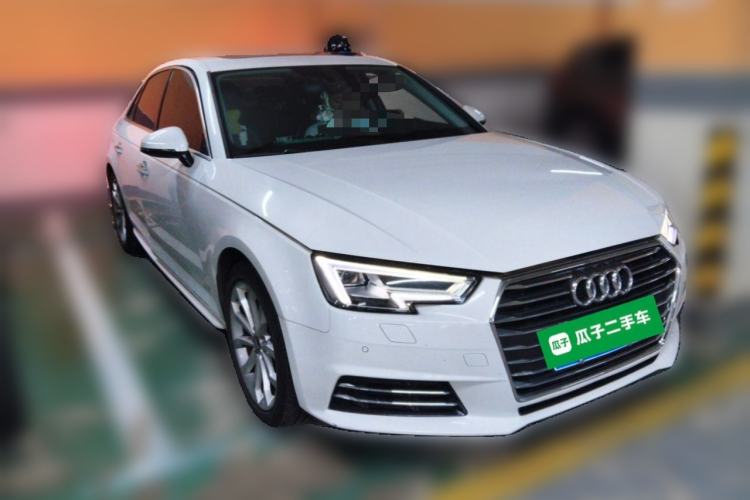 Used Audi A4L 2017 40 TFSI Style Edition Front Right 45 Deg
