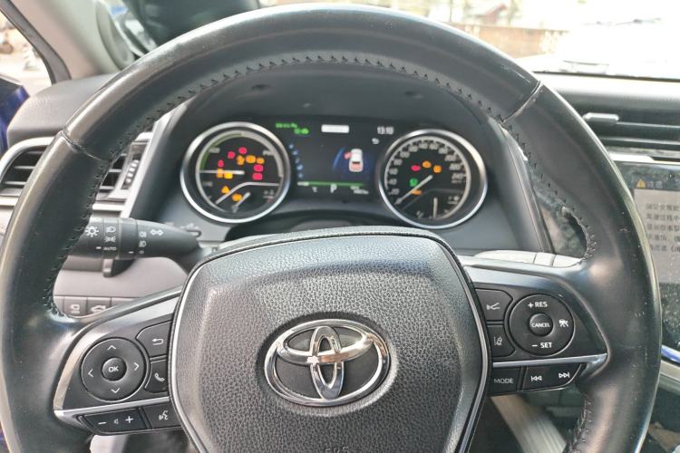 Used Toyota Camry 2019 Dual-Engine 2.5HQ Flagship Edition China VI Standard Left Front Seat