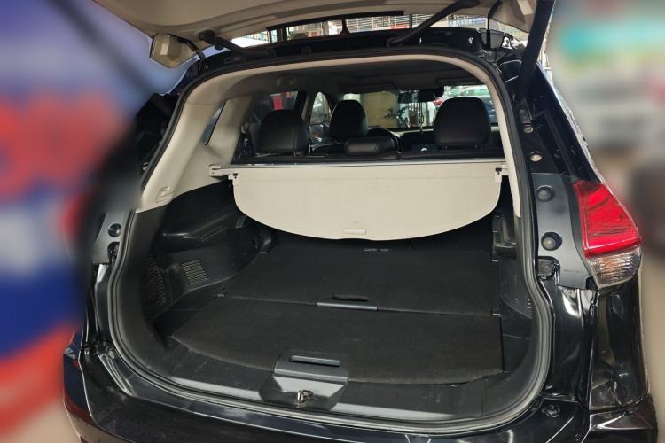 Used Nissan X-Trail 2020 2.0L XL ITS CVT 2WD SmartConnect Comfort Edition Trunk