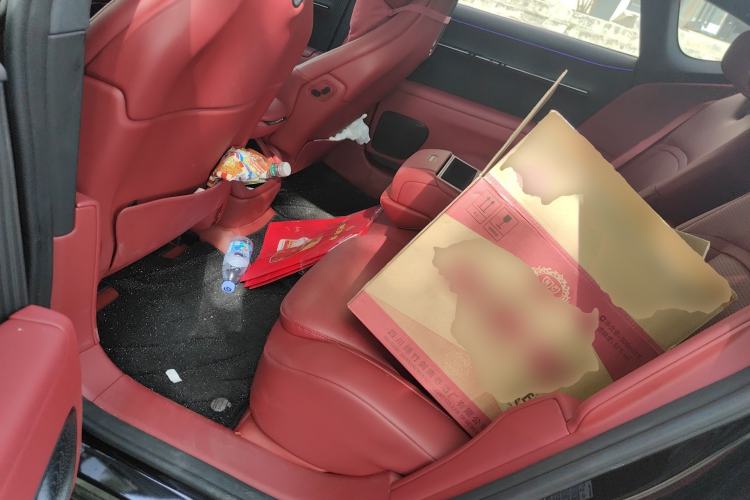 Used Avatr 12 2025 Year Updated Max All-Electric Version Left Rear Seat