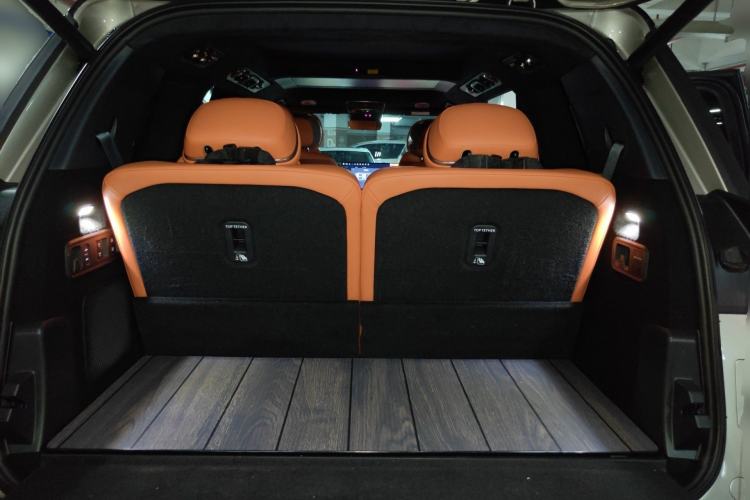 Used Lynk & Co 900 2025 2.0T Ultra Trunk