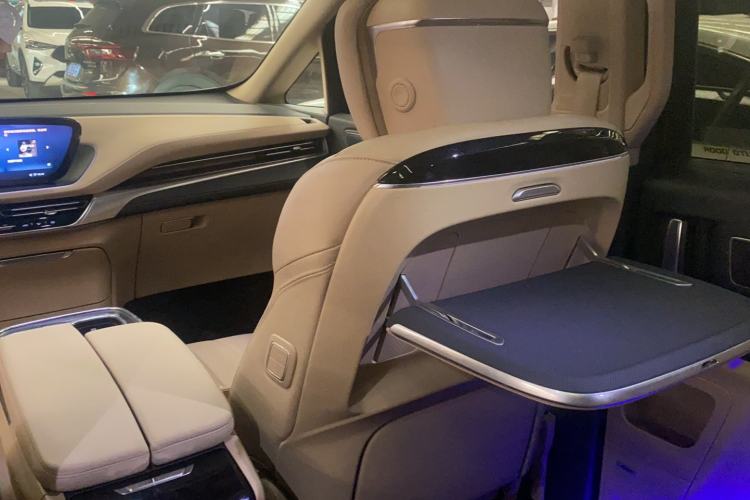 Used Buick Century 2023 2.0T Seven-Seater Deluxe Edition
