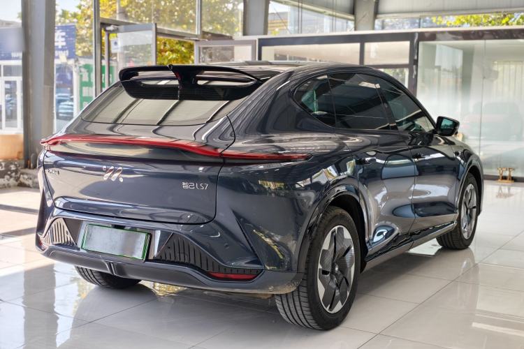 Used IM LS7 2023 77 kWh Urban Fit Rear-Wheel Drive