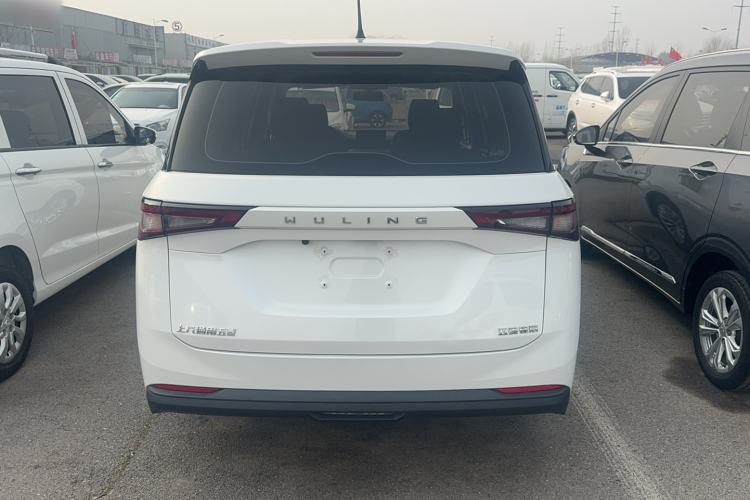 Used Wuling Jiachen 2022 1.5L Manual Enjoyment Elite Model

