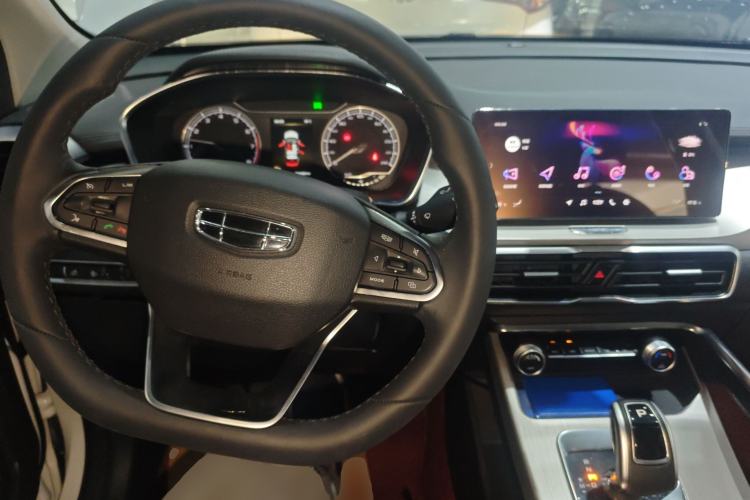 Used Geely Auto Coolray 2019 260T DCT Knight China VI Standard Center Console