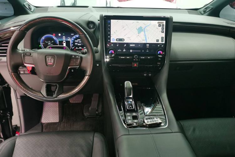 Used Toyota Vellfire 2024 Crown Dual-Engine 2.5L Supreme Executive Edition
