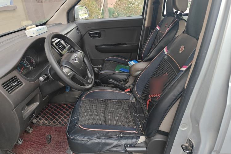 Used Wuling Rongguang V 2018 1.5L Standard Version Left Front Seat