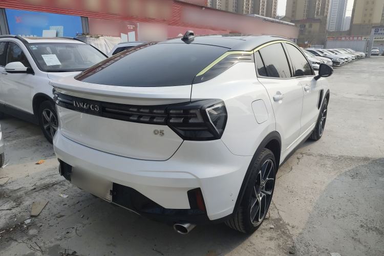 Used Lynk & Co 05 2020 2.0TD Two-Wheel Drive Shine Halo
