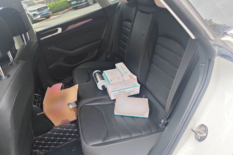 Used Volkswagen FAW-Volkswagen CC 2023 Hunting Vehicle 380TSI Hunter's Heart Edition
