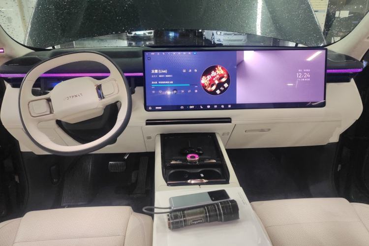 Used Lynk & Co 900 2025 1.5T Ultra
