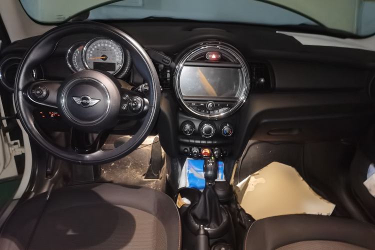 Used MINI 2016 1.2T ONE Pioneer Edition Five-Door Version