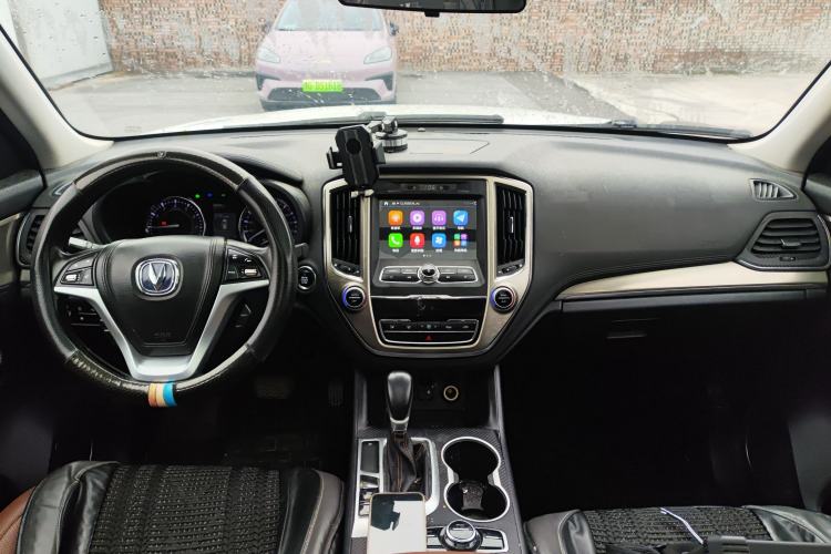 Used Changan CS95 2017 2.0T Two-Wheel Drive Zhiyuan Edition