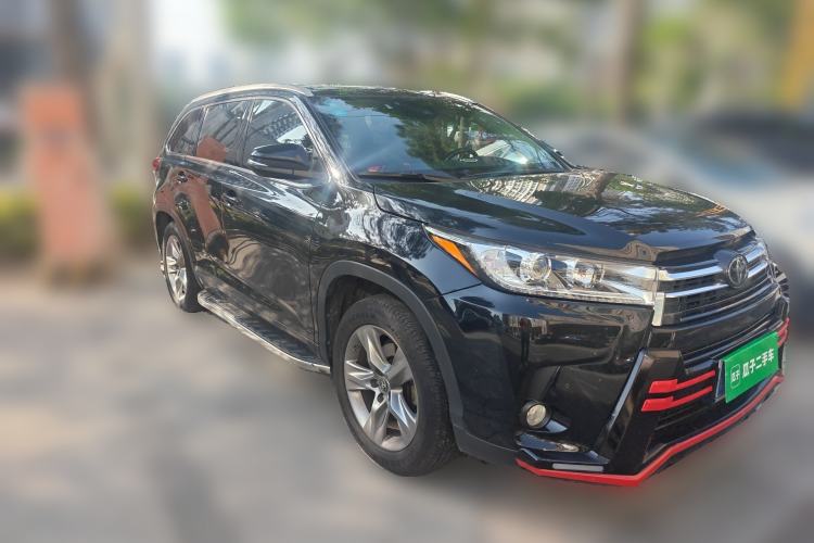 Used Toyota Highlander 2018 2.0T Four-Wheel Drive Luxury Version 7 Seats China VI Standard
