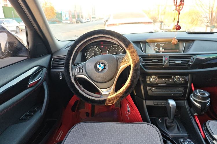 Used BMW X1 2013 sDrive18i Sport Design Package
