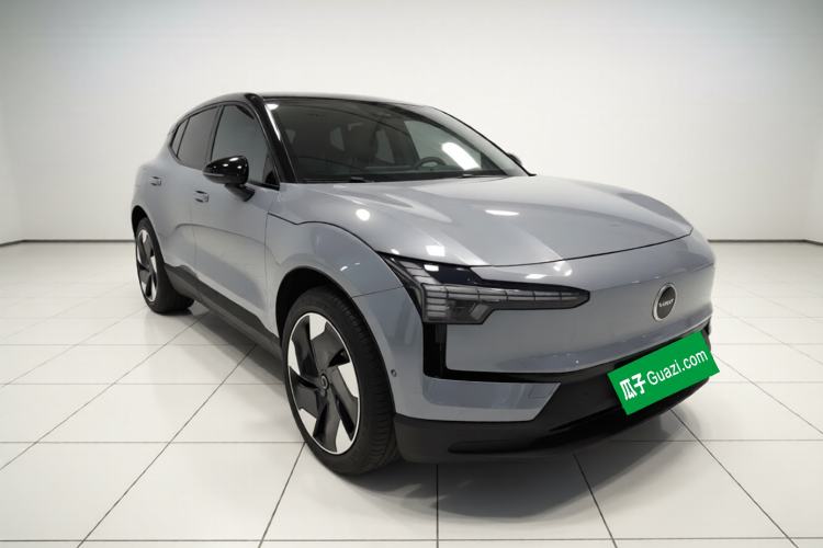 Used Volvo EX30 2025 Rear-Drive Long-Range Version Ultra
