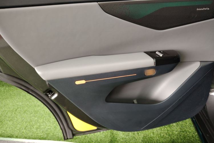 Used Lynk & Co 07 2024 EM-P 126 Long-Range Halo
